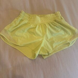 lululemon hotty hot shorts